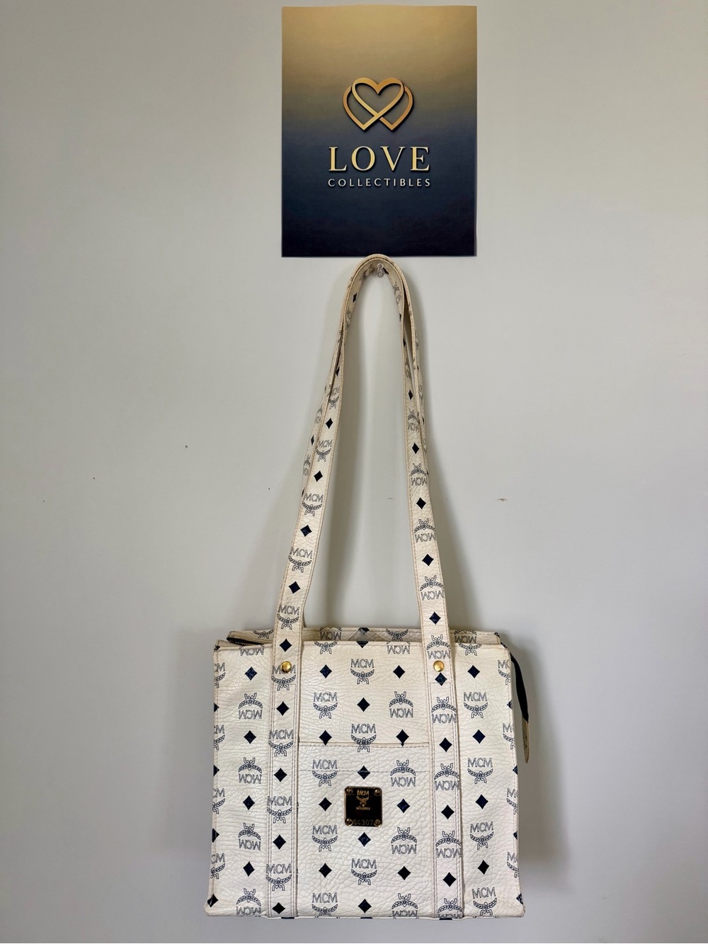 MCM White Visetos Bag - Picture 2 of 14